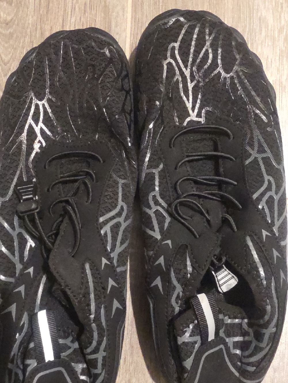 Black Athletic Sneakers/ Water Shoes with Silver Graphic Detailing